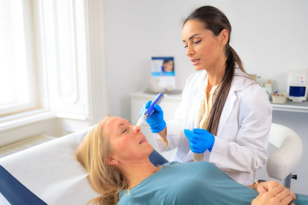 Microneedling, Vampire Lifting, linz